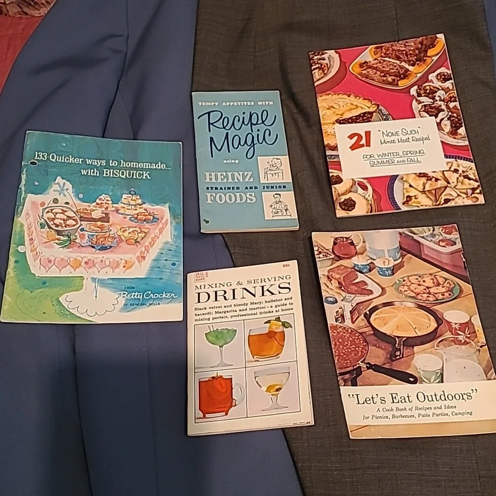 Vintage Recipe Booklet Collection